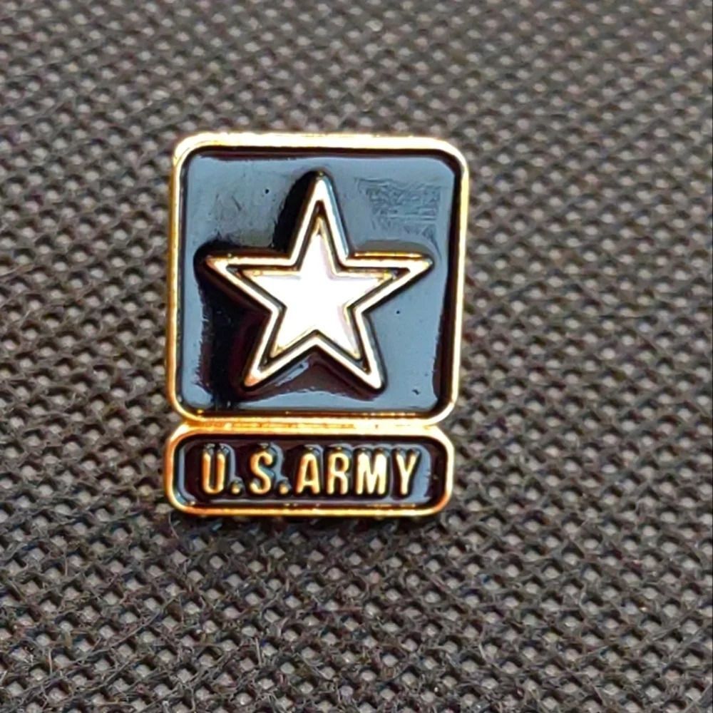 ARMY HAT PIN